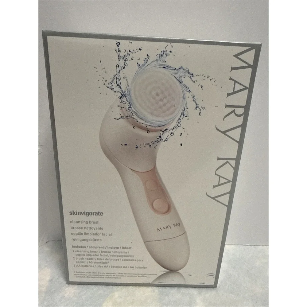 Mary Kay Skinvigorate Cleansing Spin Brush & Refill Pack New Battery Operated